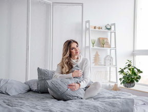 AlphaAcc Fiddle Leaf Fig Plant In Rustic Black Clay Planter 12.8 Inch Tall